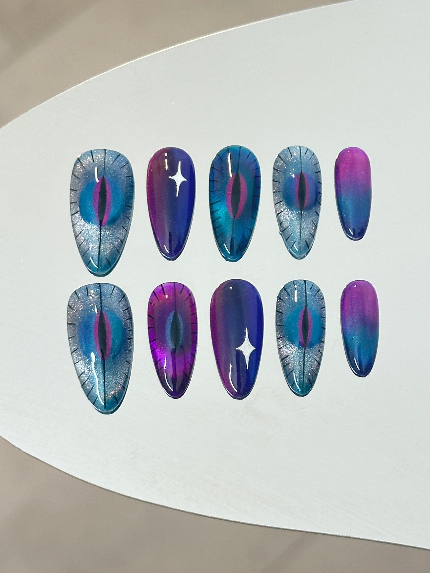 Cat Eye Luxury Handmade Press-On Nails Puple/Blue