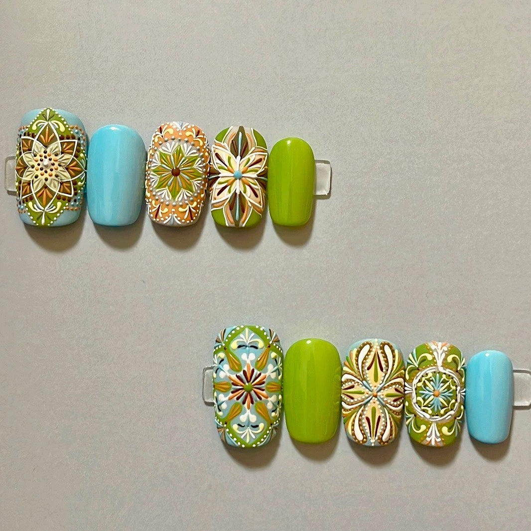 Bohemian Style Luxury Handmade Press-On Nails Green/Blue