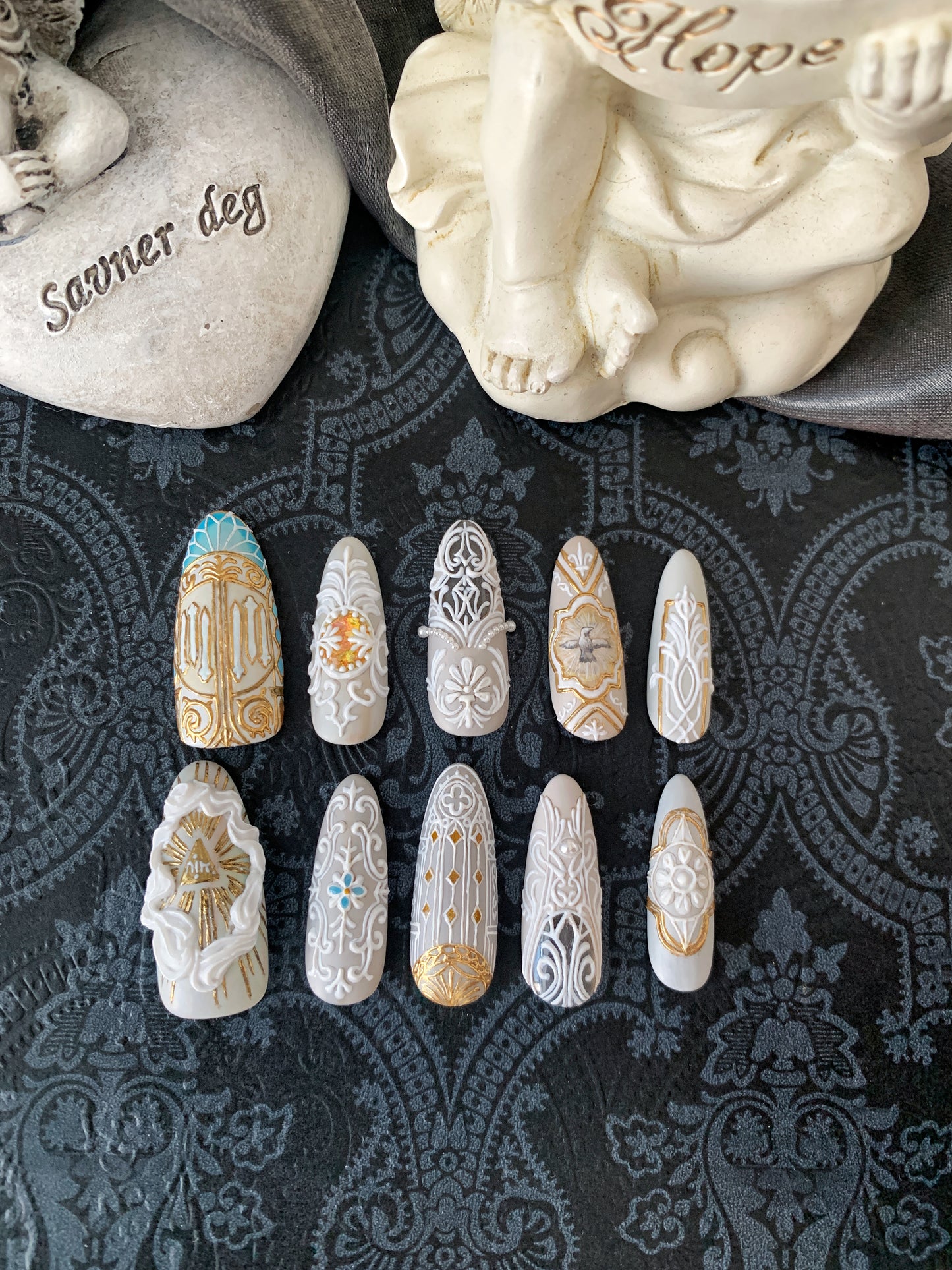 Luxury Handmade Press-On Nails Saint Clara