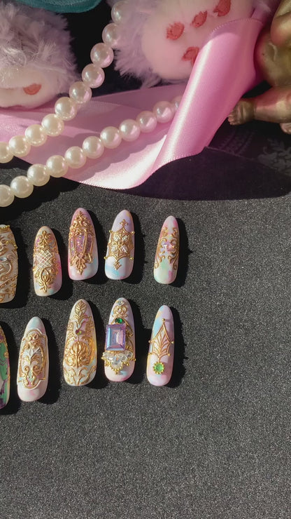 Luxury Handmade Press-On Nails Queen Mary