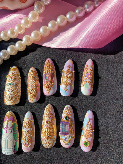 Luxury Handmade Press-On Nails Queen Mary